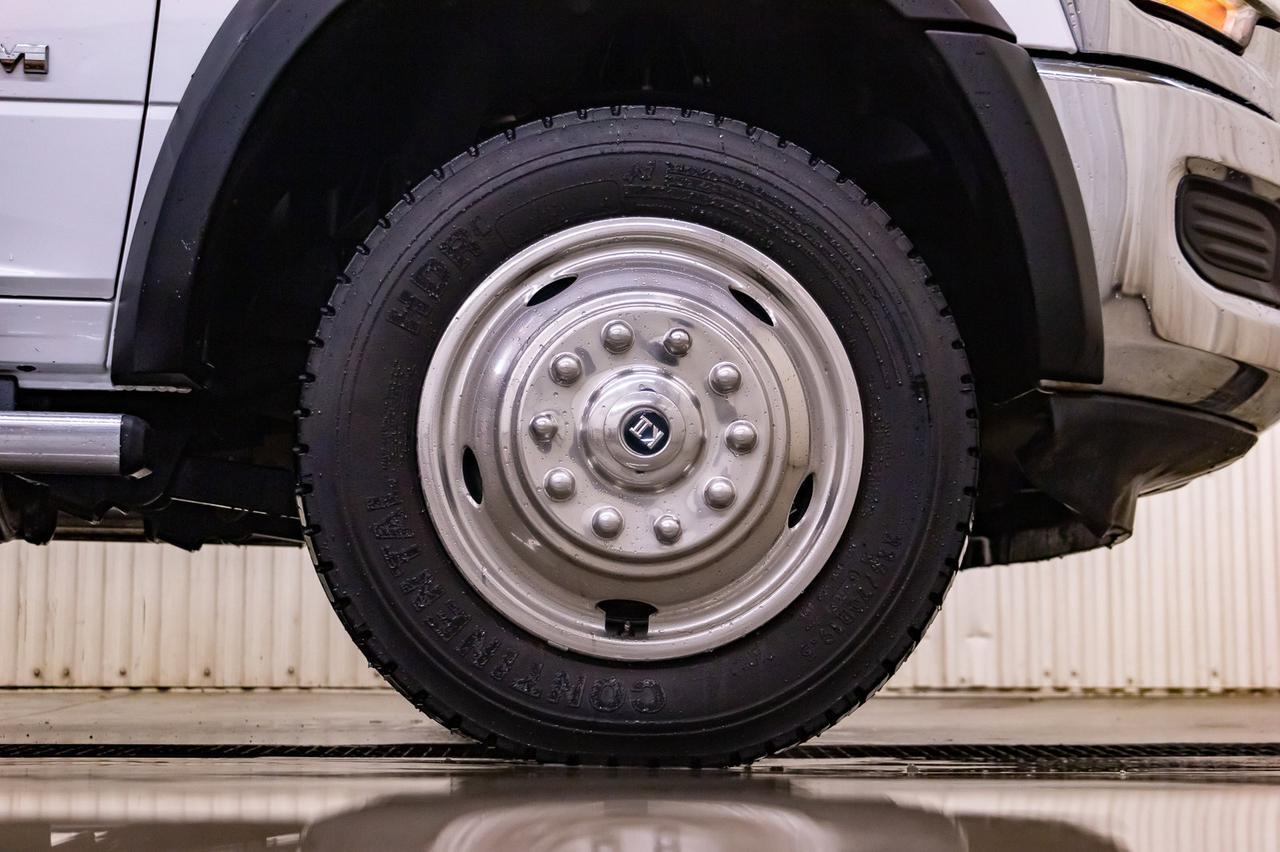 2019 Ram 5500 4x4 Crew Cab SLT Deck Diesel AISIN BCam Red Deer AB