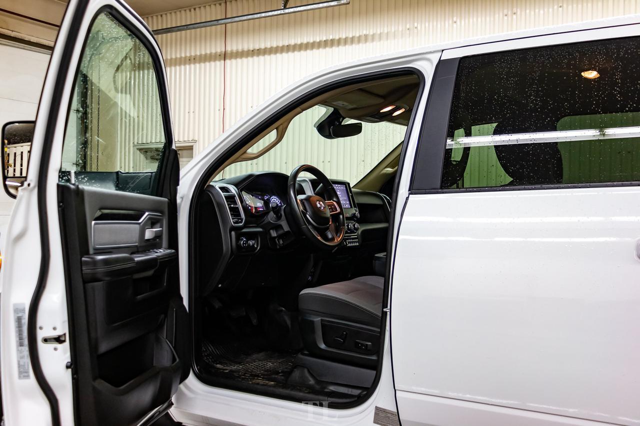 2019 Ram 5500 4x4 Crew Cab SLT Deck Diesel AISIN BCam Red Deer AB