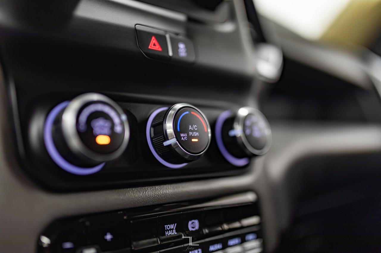 2019 Ram 5500 4x4 Crew Cab SLT Deck Diesel AISIN Red Deer AB