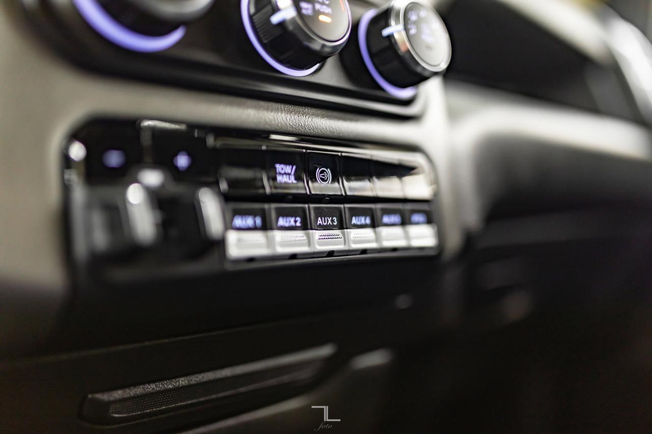 2019 Ram 5500 4x4 Crew Cab SLT Deck Diesel AISIN Red Deer AB