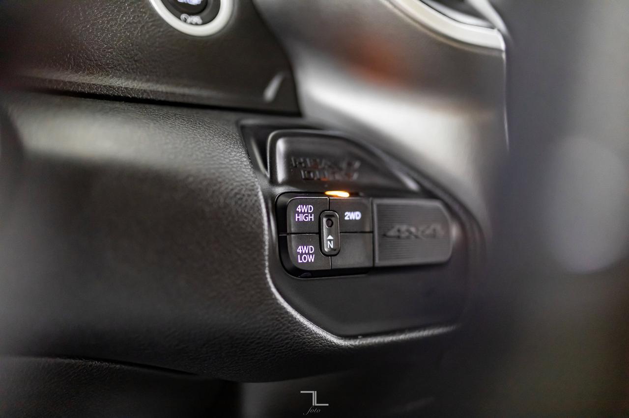 2019 Ram 5500 4x4 Crew Cab SLT Deck Diesel AISIN Red Deer AB