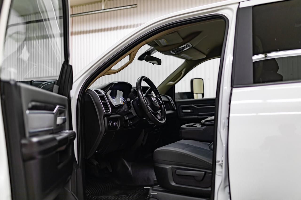 2019 Ram 5500 4x4 Crew Cab SLT Deck Diesel AISIN Red Deer AB