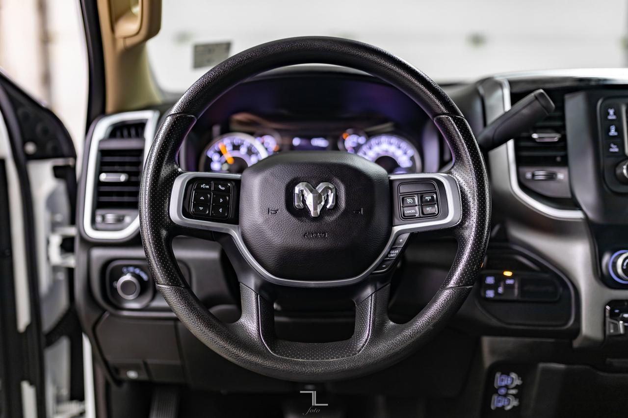 2019 Ram 5500 4x4 Crew Cab SLT Deck Diesel AISIN Red Deer AB