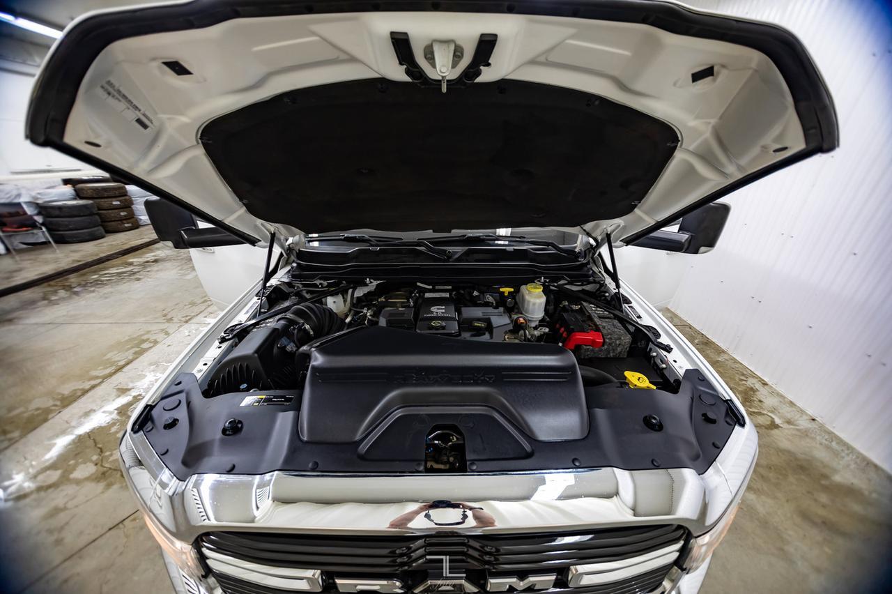 2019 Ram 5500 4x4 Crew Cab SLT Deck Diesel AISIN Red Deer AB