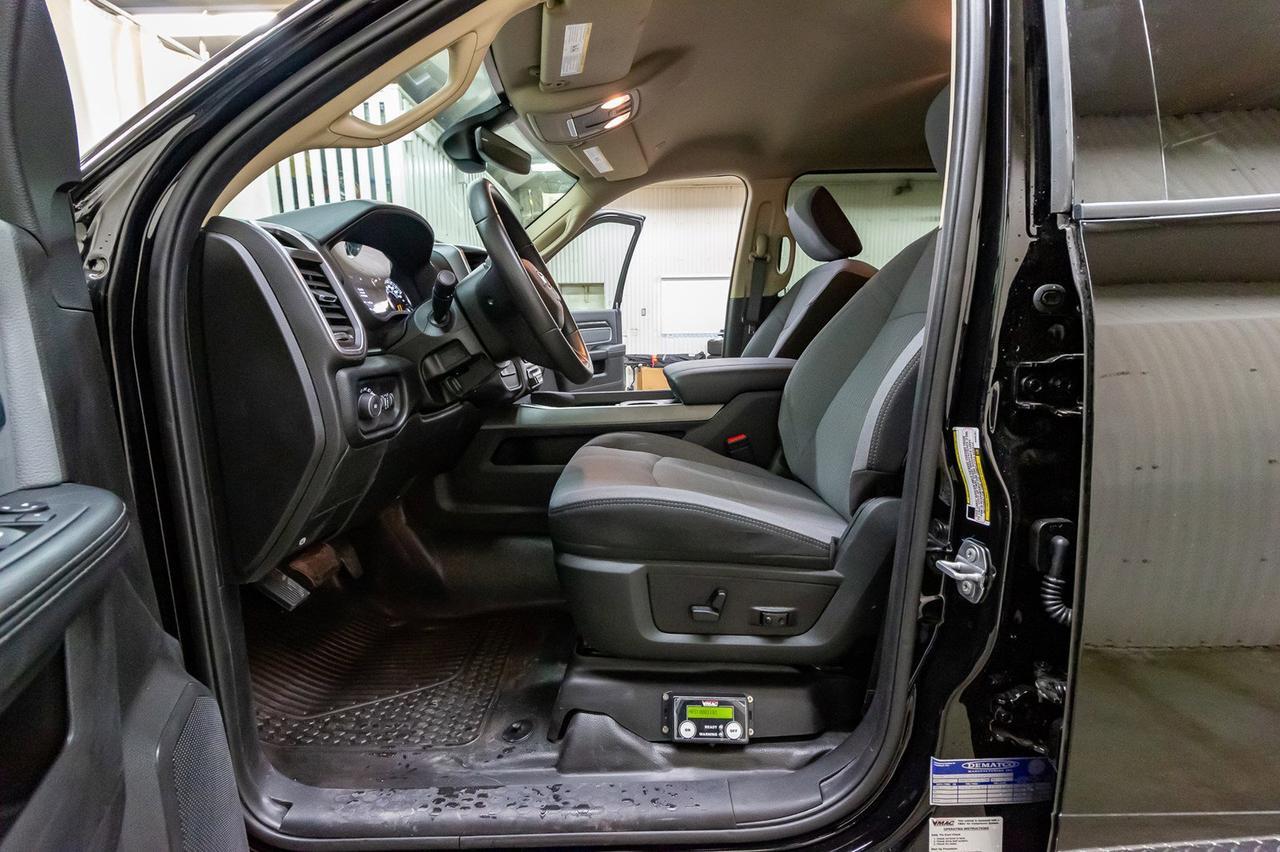 2019 Ram 5500 4x4 Crew Cab SLT Diesel AISIN Mechanic&apos;s Box Red Deer AB