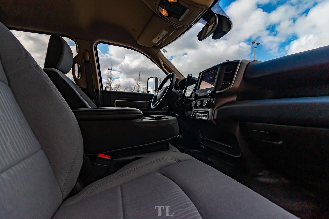 2019 Ram 5500 4x4 Crew Cab SLT Diesel AISIN Picker Red Deer AB