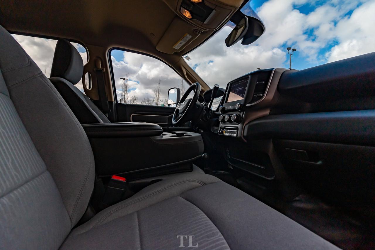 2019 Ram 5500 4x4 Crew Cab SLT Diesel AISIN Picker Red Deer AB