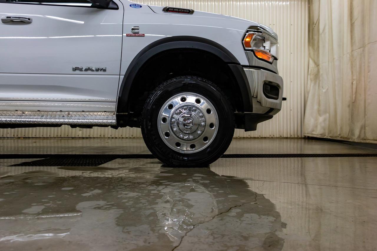 2019 Ram 5500 4x4 Crew Cab SLT Diesel Picker BCam Red Deer AB