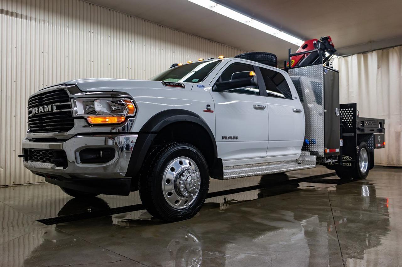 2019 Ram 5500 4x4 Crew Cab SLT Diesel Picker BCam Red Deer AB
