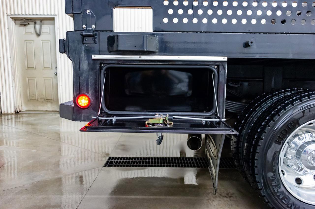 2019 Ram 5500 4x4 Crew Cab SLT Diesel Picker BCam Red Deer AB