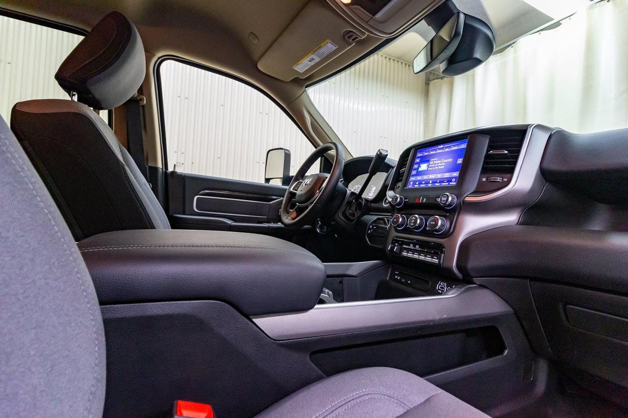 2019 Ram 5500 4x4 Crew Cab SLT Dump Box Diesel Aisin Red Deer AB