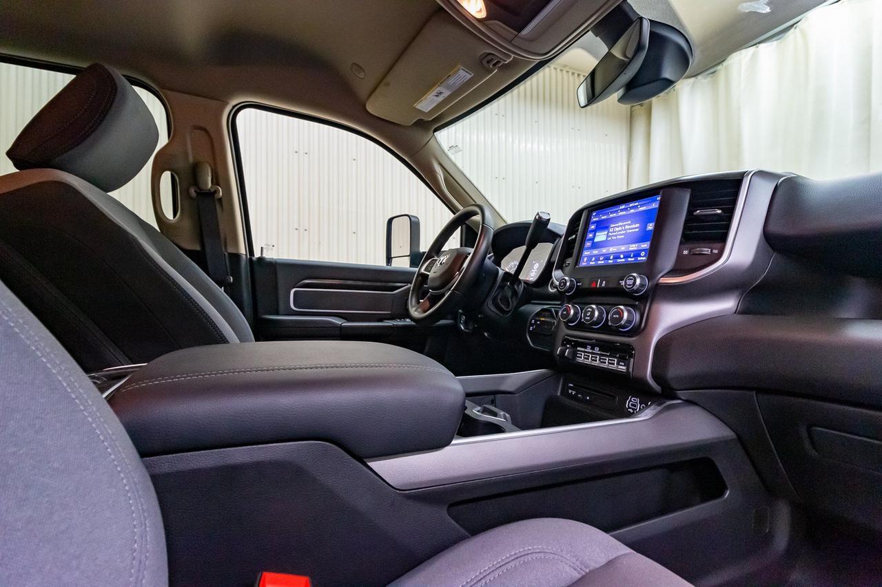 2019 Ram 5500 4x4 Crew Cab SLT Mechanic's Box Diesel AISIN Red Deer AB