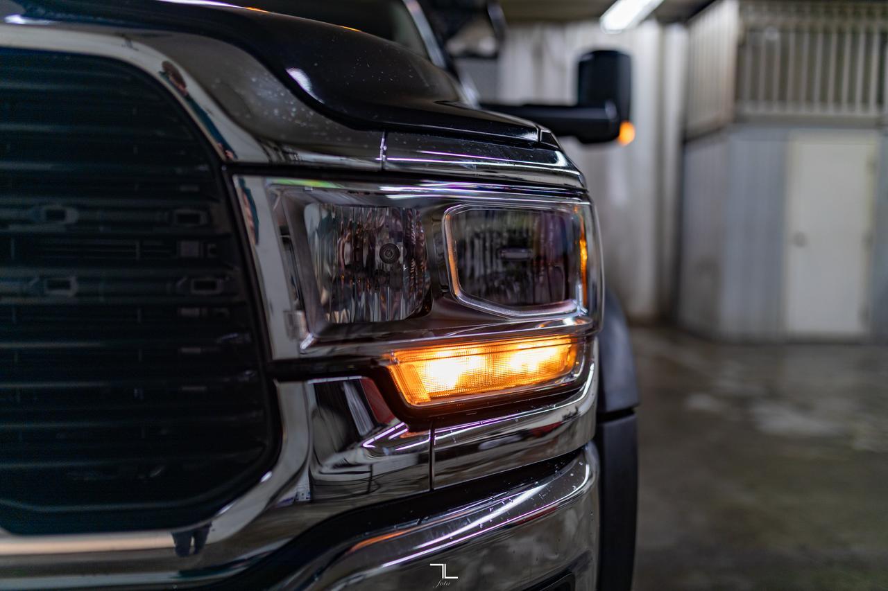 2019 Ram 5500 4x4 Crew Cab SLT Picker Deck Diesel AISIN Red Deer AB