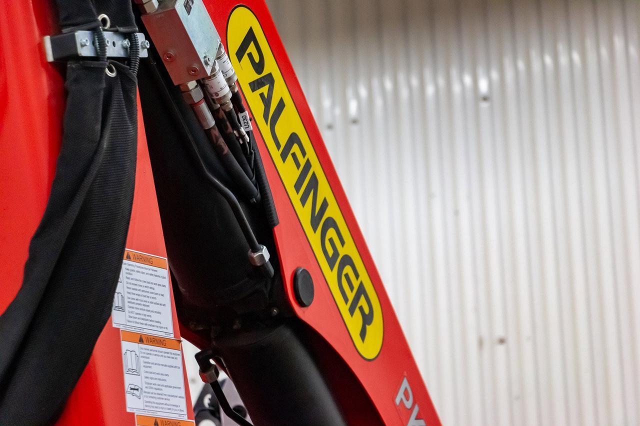 2019 Ram 5500 4x4 Crew Cab SLT Picker Diesel AISIN Red Deer AB