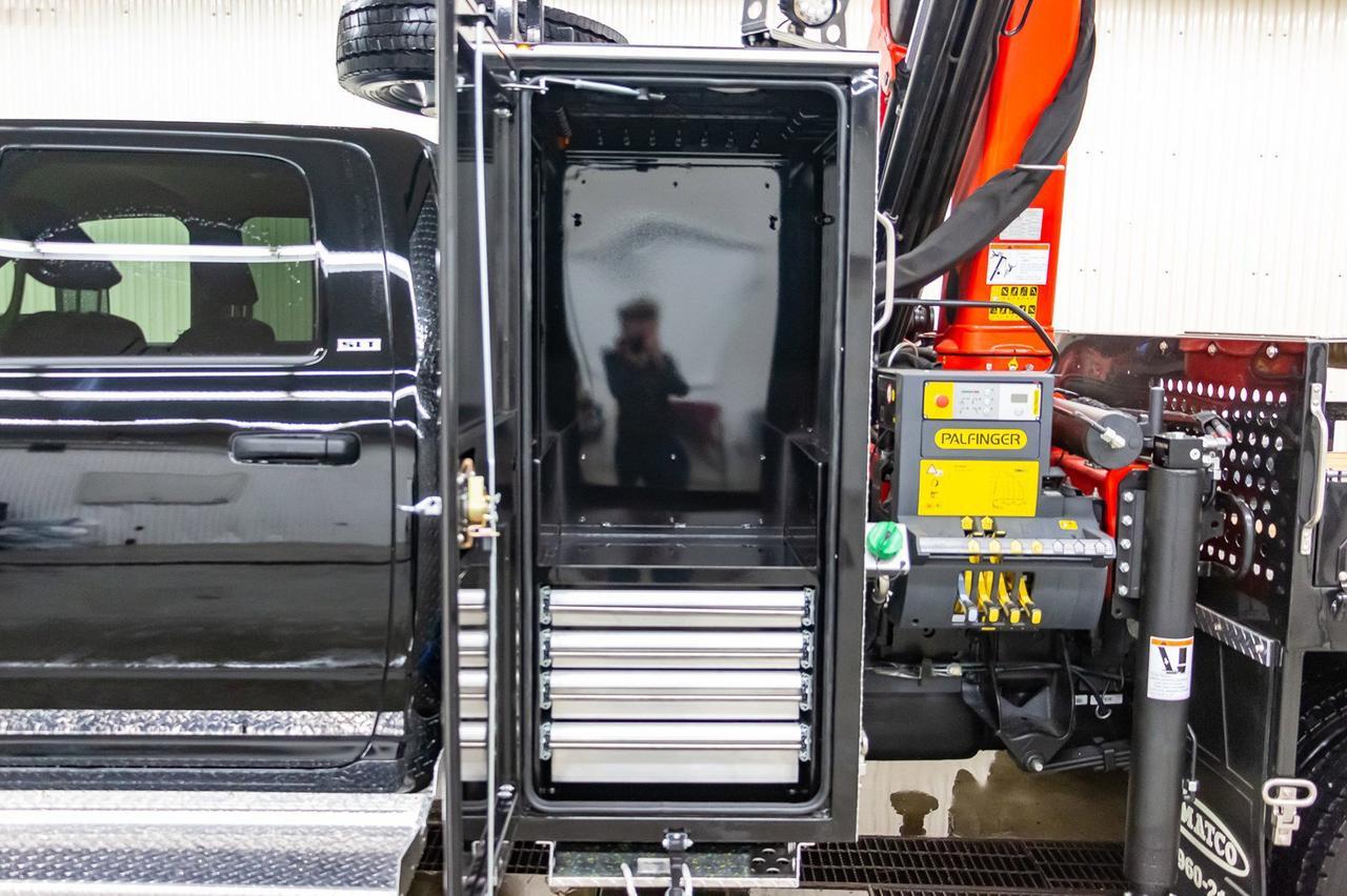 2019 Ram 5500 4x4 Crew Cab SLT Picker Diesel AISIN Red Deer AB