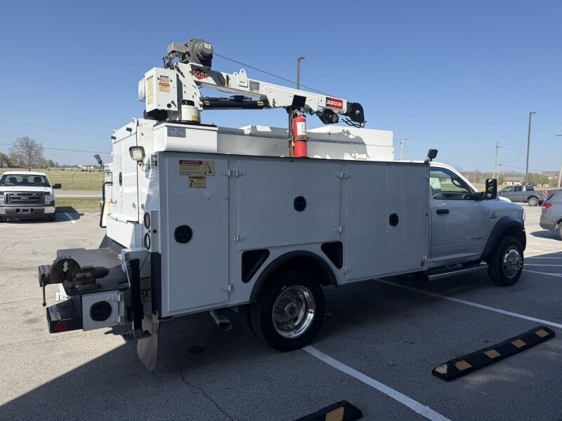2019 Ram 5500 4x4 Diesel Utility w/ IMT 3203i Crane Tradesman Collinsville OK