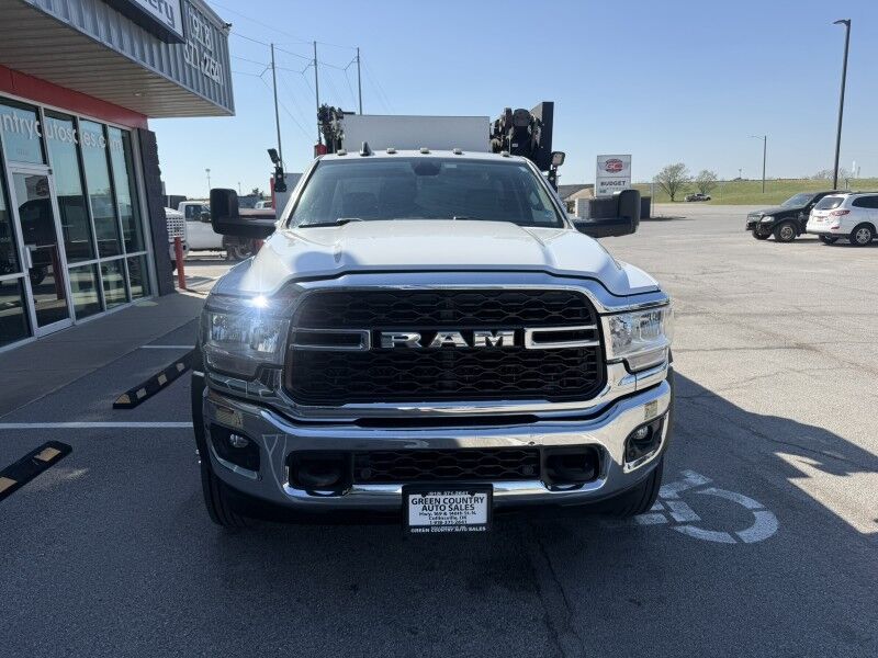 2019 Ram 5500 4x4 Diesel Utility w/ IMT 3203i Crane Tradesman Collinsville OK
