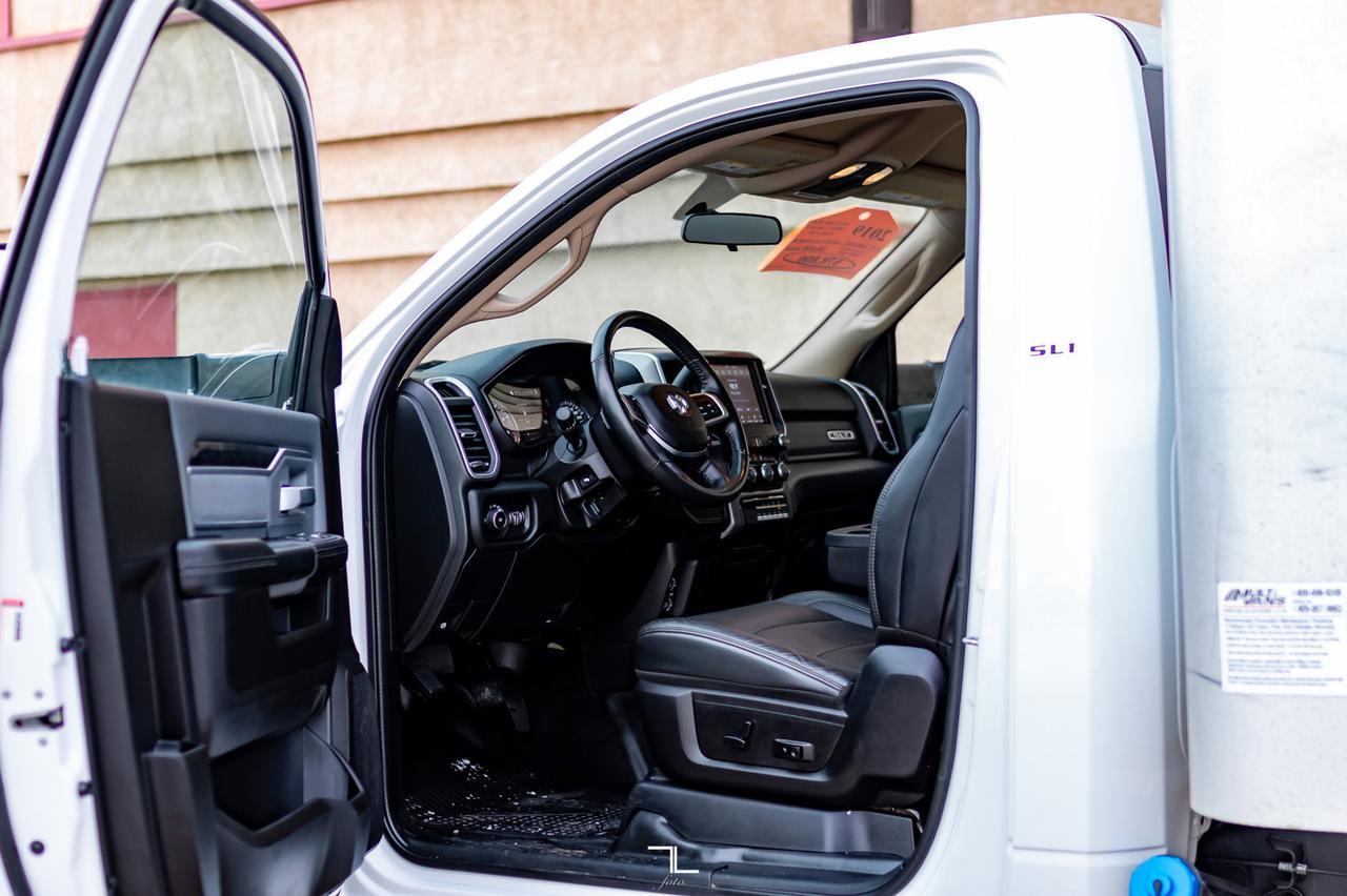 2019 Ram 5500 4x4 Reg Cab SLT Cube Van Diesel AISIN Red Deer AB