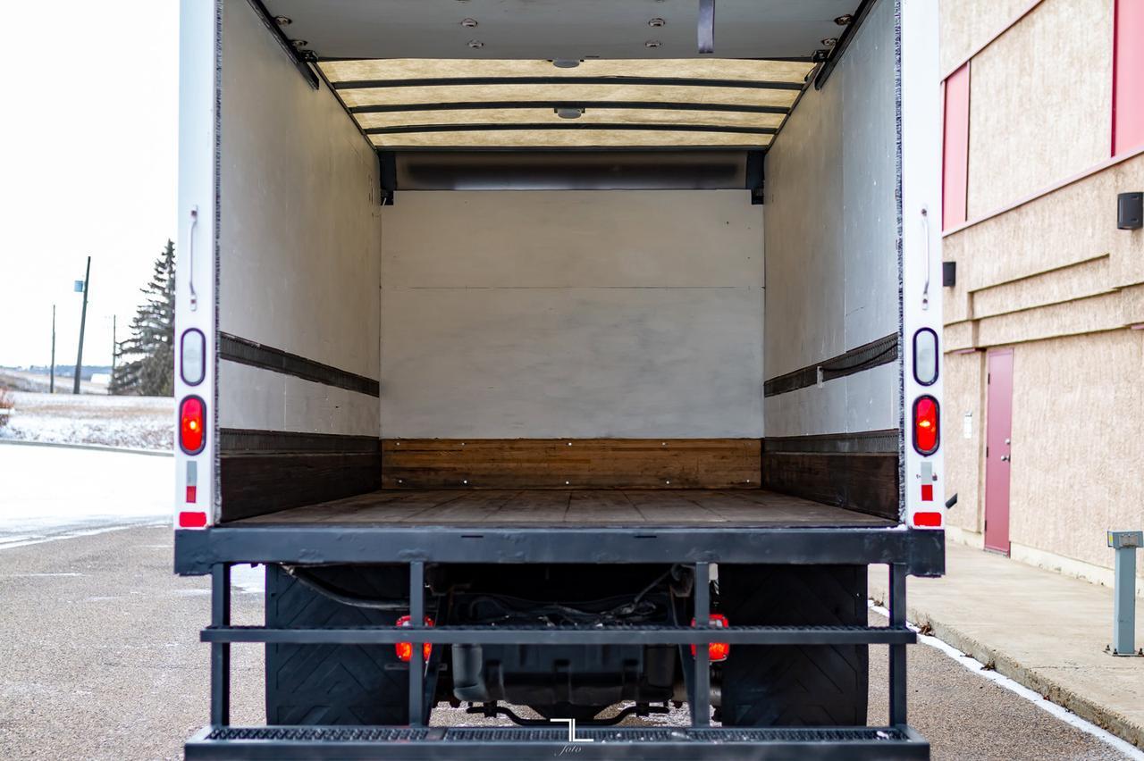 2019 Ram 5500 4x4 Reg Cab SLT Cube Van Diesel AISIN Red Deer AB