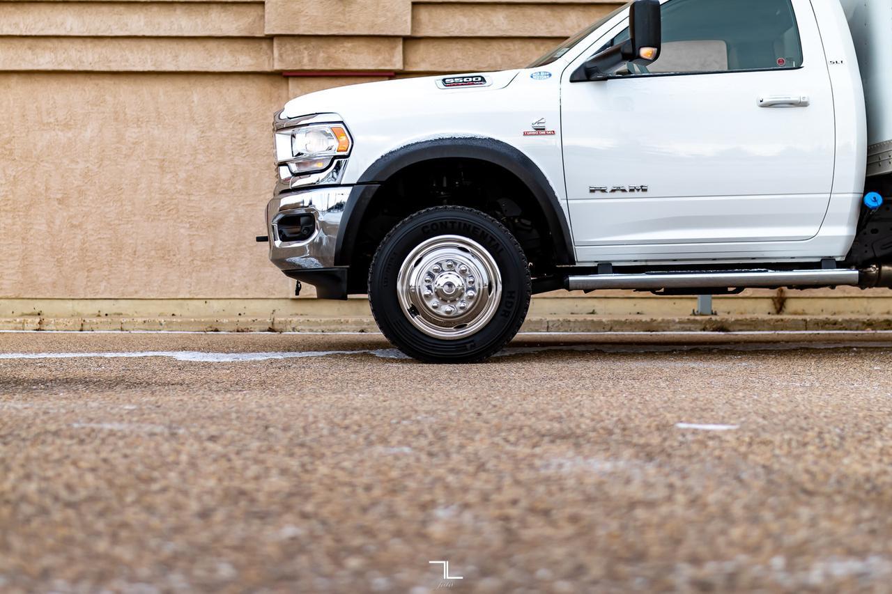 2019 Ram 5500 4x4 Reg Cab SLT Cube Van Diesel AISIN Red Deer AB