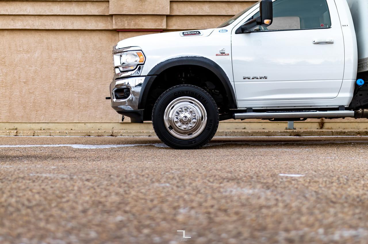 2019 Ram 5500 4x4 Reg Cab SLT Cube Van Diesel AISIN Red Deer AB