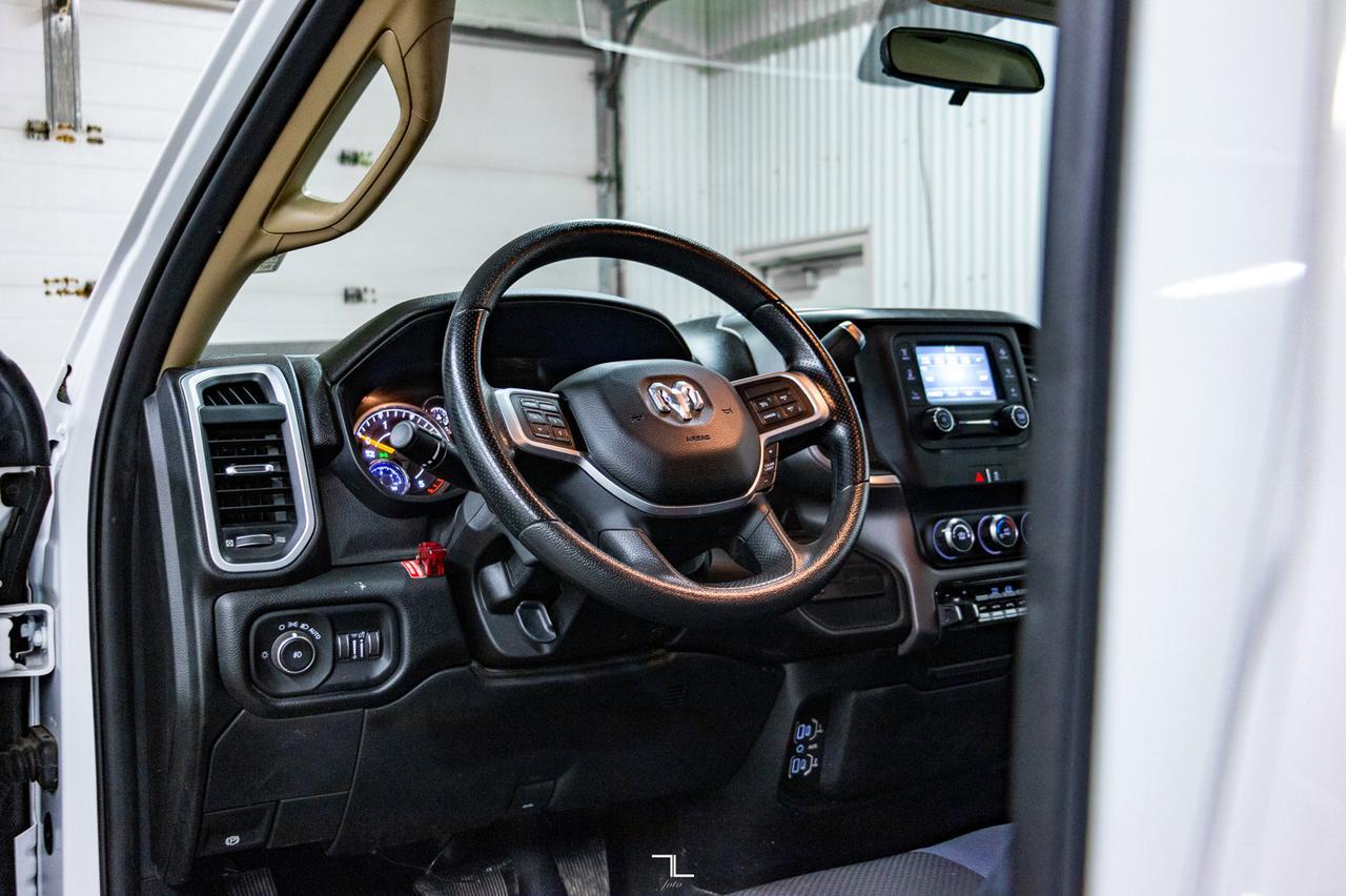 2019 Ram 5500 4x4 Reg Cab SLT Picker Diesel AISIN Red Deer AB