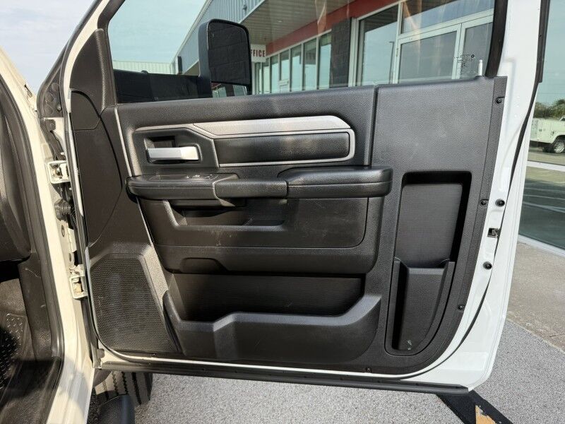 2019 Ram 5500 6.4L Hemi Cab & Chassis Tradesman Collinsville OK