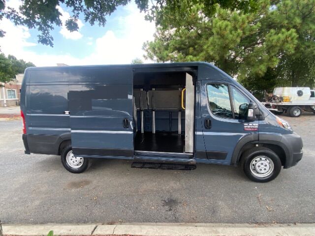 2019 Ram ProMaster 3500 Cargo Van photo 4