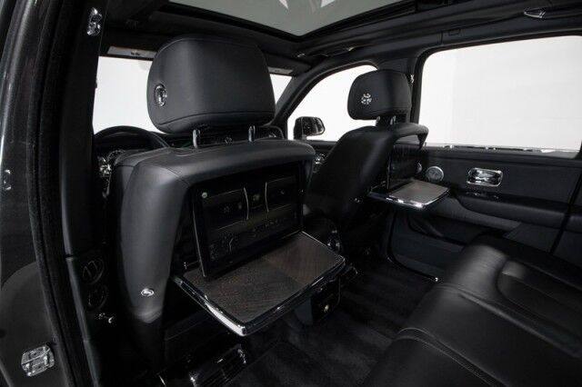 2019 Rolls-Royce Cullinan ($405,350 MSRP) *BESPOKE AUDIO* *REAR THEATRE* *$75,000 IN OPTIONS* San Diego CA