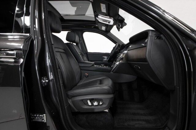 2019 Rolls-Royce Cullinan ($405,350 MSRP) *BESPOKE AUDIO* *REAR THEATRE* *$75,000 IN OPTIONS* San Diego CA