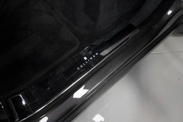 2019 Rolls-Royce Cullinan ~$405,350 MSRP~BESPOKE AUDIO~THEATRE~$75K IN OPTION San Diego CA