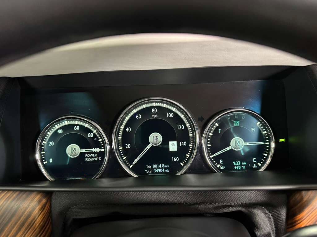 2019 Rolls-Royce Cullinan Burnout Grey paint, bookmatched wood, glass partition, four-passenger configuration AND MUCH MORE!! Fort Lauderdale FL