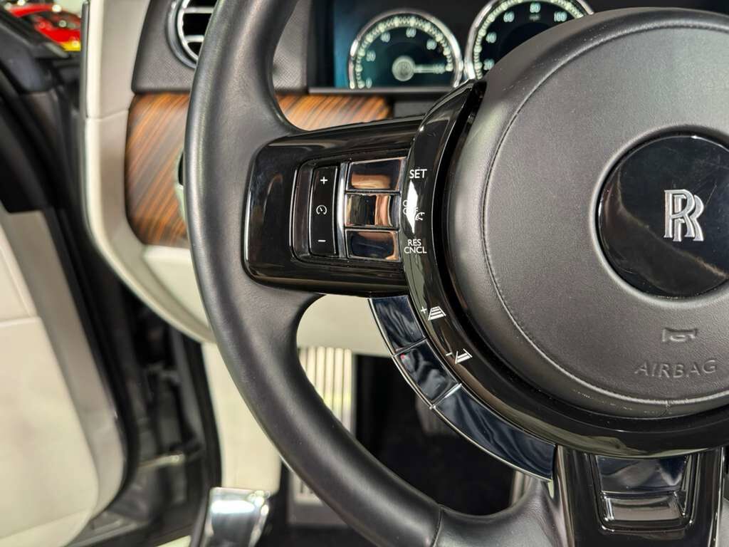 2019 Rolls-Royce Cullinan Burnout Grey paint, bookmatched wood, glass partition, four-passenger configuration AND MUCH MORE!! Fort Lauderdale FL