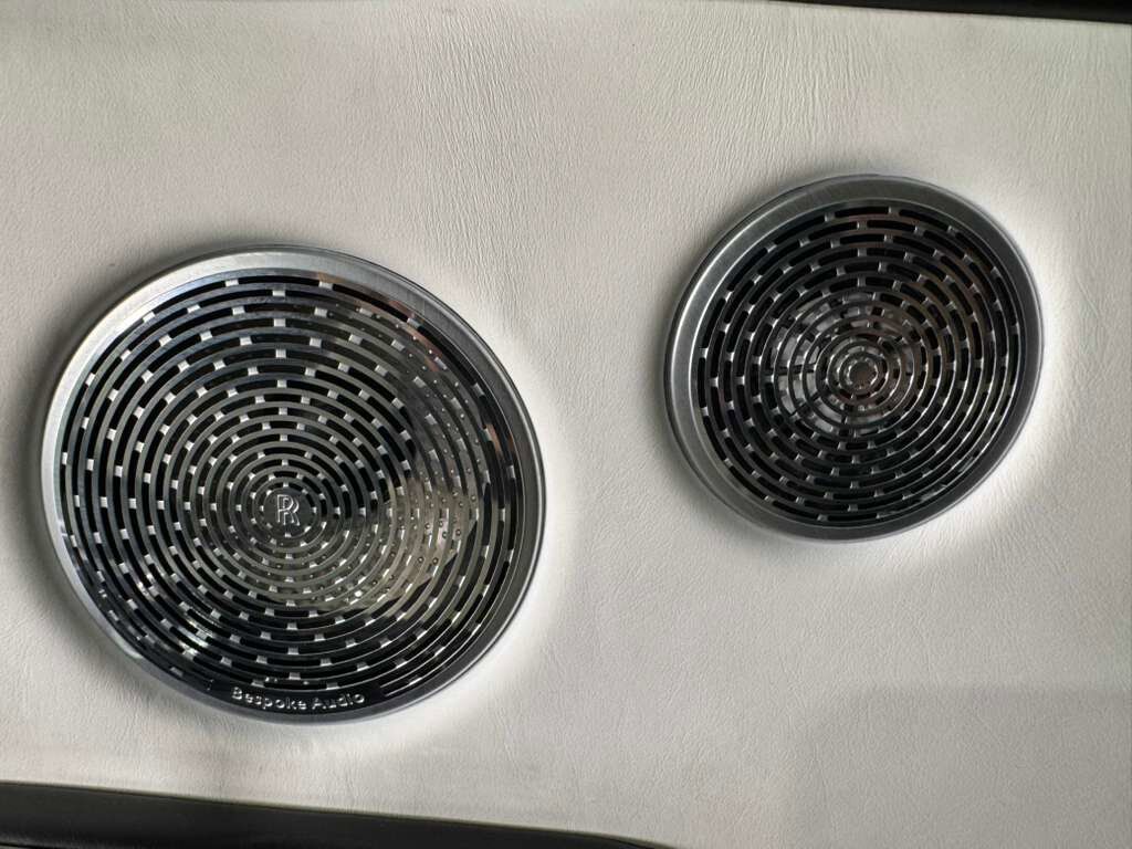 2019 Rolls-Royce Cullinan Burnout Grey paint, bookmatched wood, glass partition, four-passenger configuration AND MUCH MORE!! Fort Lauderdale FL