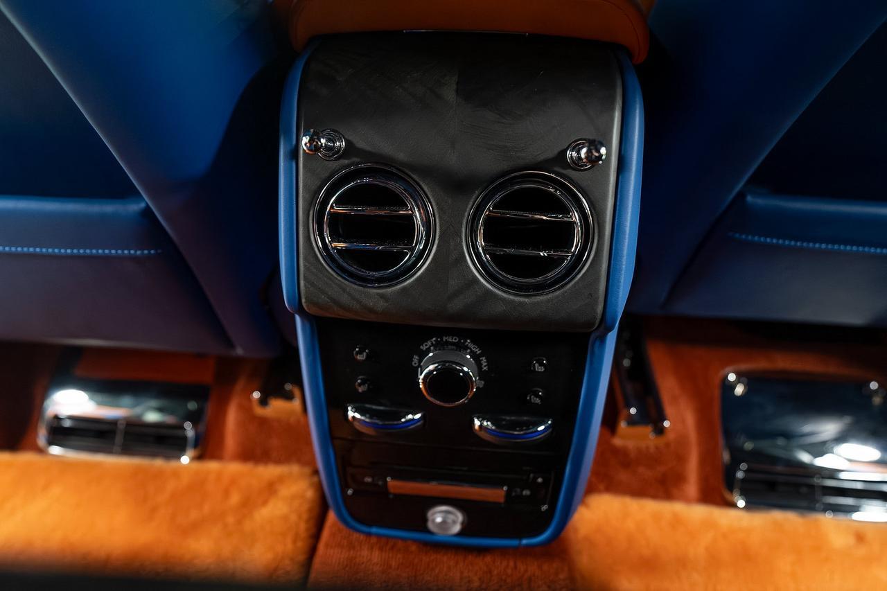 2019 Rolls-Royce Cullinan FOUR-PASSENGER CONFIGURATION! Salamanca Blue paint, Mandarin coachline, bespoke interior AND MORE!!! Fort Lauderdale FL