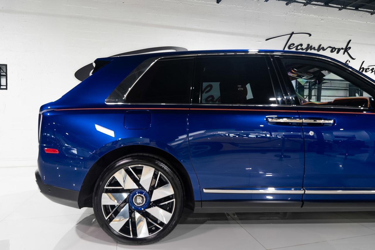 2019 Rolls-Royce Cullinan FOUR-PASSENGER CONFIGURATION! Salamanca Blue paint, Mandarin coachline, bespoke interior AND MORE!!! Fort Lauderdale FL