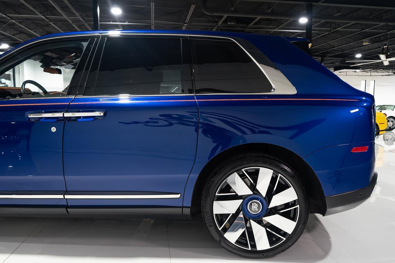 2019 Rolls-Royce Cullinan FOUR-PASSENGER CONFIGURATION! Salamanca Blue paint, Mandarin coachline, bespoke interior AND MORE!!! Fort Lauderdale FL
