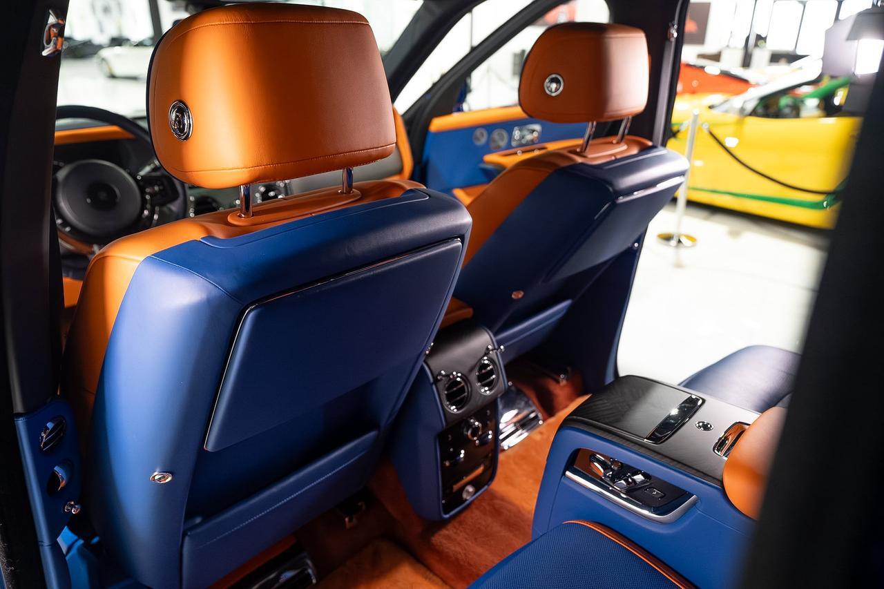 2019 Rolls-Royce Cullinan FOUR-PASSENGER CONFIGURATION! Salamanca Blue paint, Mandarin coachline, bespoke interior AND MORE!!! Fort Lauderdale FL