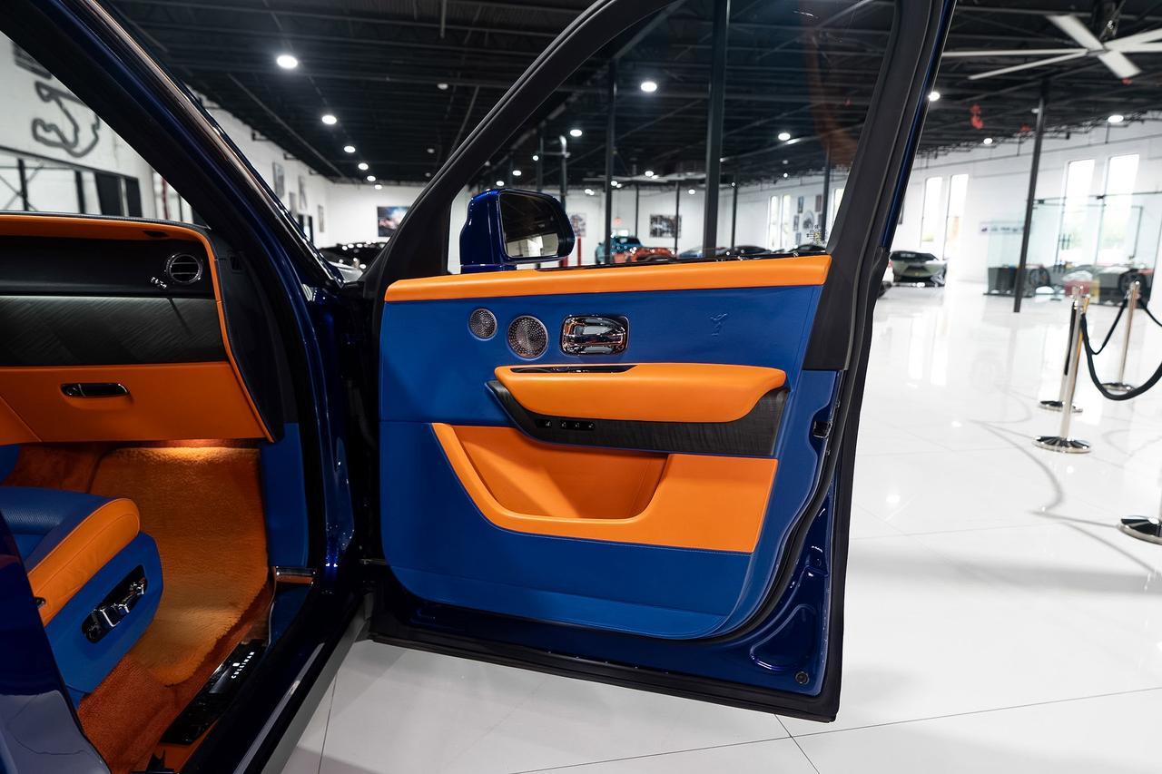 2019 Rolls-Royce Cullinan FOUR-PASSENGER CONFIGURATION! Salamanca Blue paint, Mandarin coachline, bespoke interior AND MORE!!! Fort Lauderdale FL