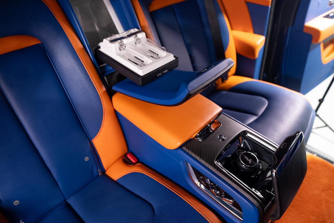 2019 Rolls-Royce Cullinan FOUR-PASSENGER CONFIGURATION! Salamanca Blue paint, Mandarin coachline, bespoke interior AND MORE!!! Fort Lauderdale FL