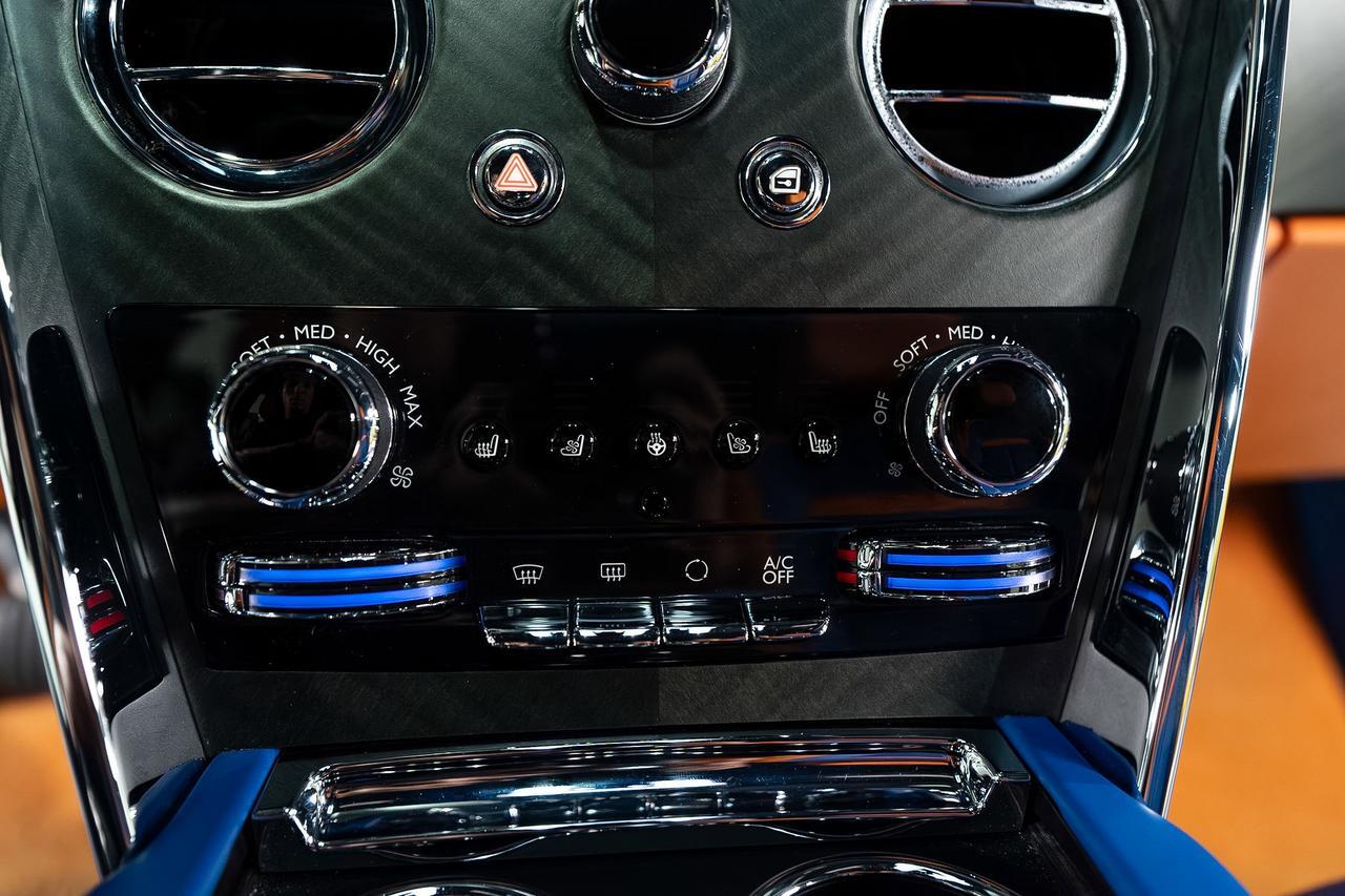 2019 Rolls-Royce Cullinan FOUR-PASSENGER CONFIGURATION! Salamanca Blue paint, Mandarin coachline, bespoke interior AND MORE!!! Fort Lauderdale FL
