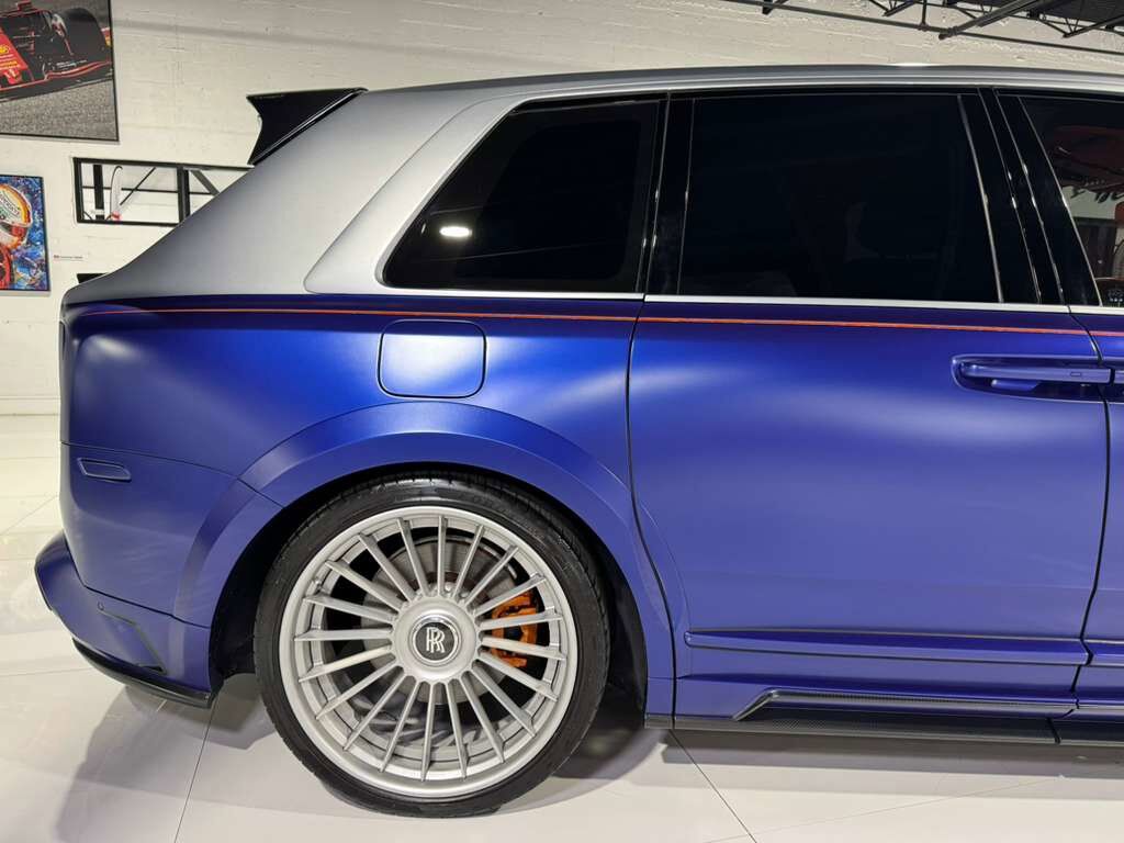 2019 Rolls-Royce Cullinan widebody kit, custom interior, Bespoke Audio system, rear infotainment system AND MUCH MORE!!! Fort Lauderdale FL