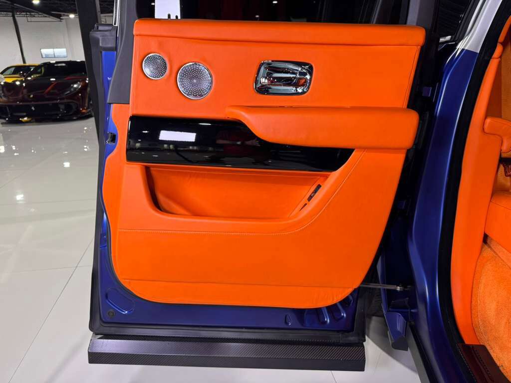 2019 Rolls-Royce Cullinan widebody kit, custom interior, Bespoke Audio system, rear infotainment system AND MUCH MORE!!! Fort Lauderdale FL