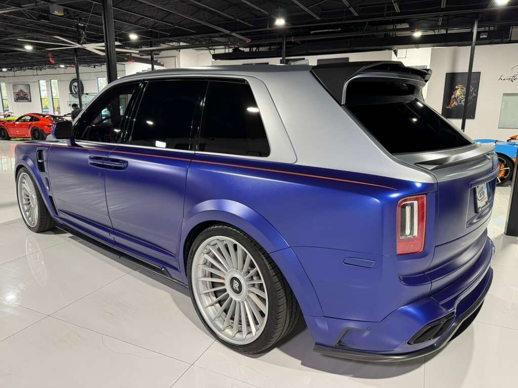 2019 Rolls-Royce Cullinan widebody kit, custom interior, Bespoke Audio system, rear infotainment system AND MUCH MORE!!! Fort Lauderdale FL