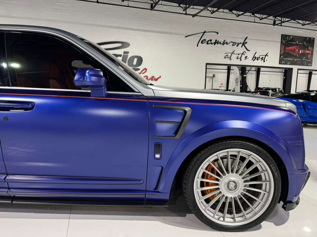 2019 Rolls-Royce Cullinan widebody kit, custom interior, Bespoke Audio system, rear infotainment system AND MUCH MORE!!! Fort Lauderdale FL