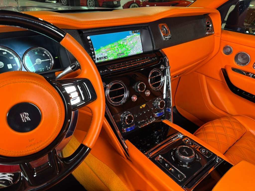 2019 Rolls-Royce Cullinan widebody kit, custom interior, Bespoke Audio system, rear infotainment system AND MUCH MORE!!! Fort Lauderdale FL