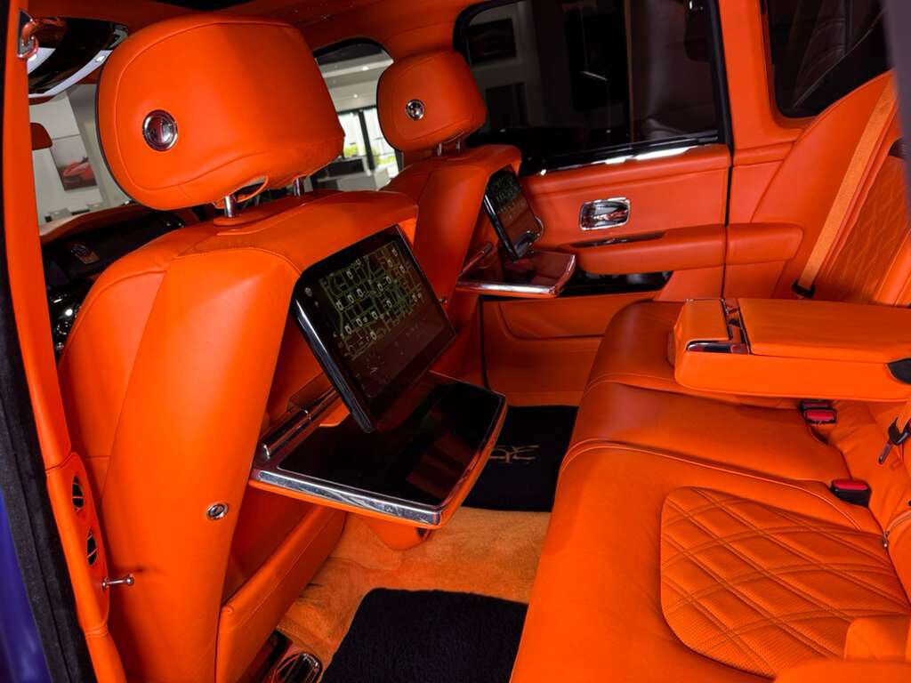 2019 Rolls-Royce Cullinan widebody kit, custom interior, Bespoke Audio system, rear infotainment system AND MUCH MORE!!! Fort Lauderdale FL