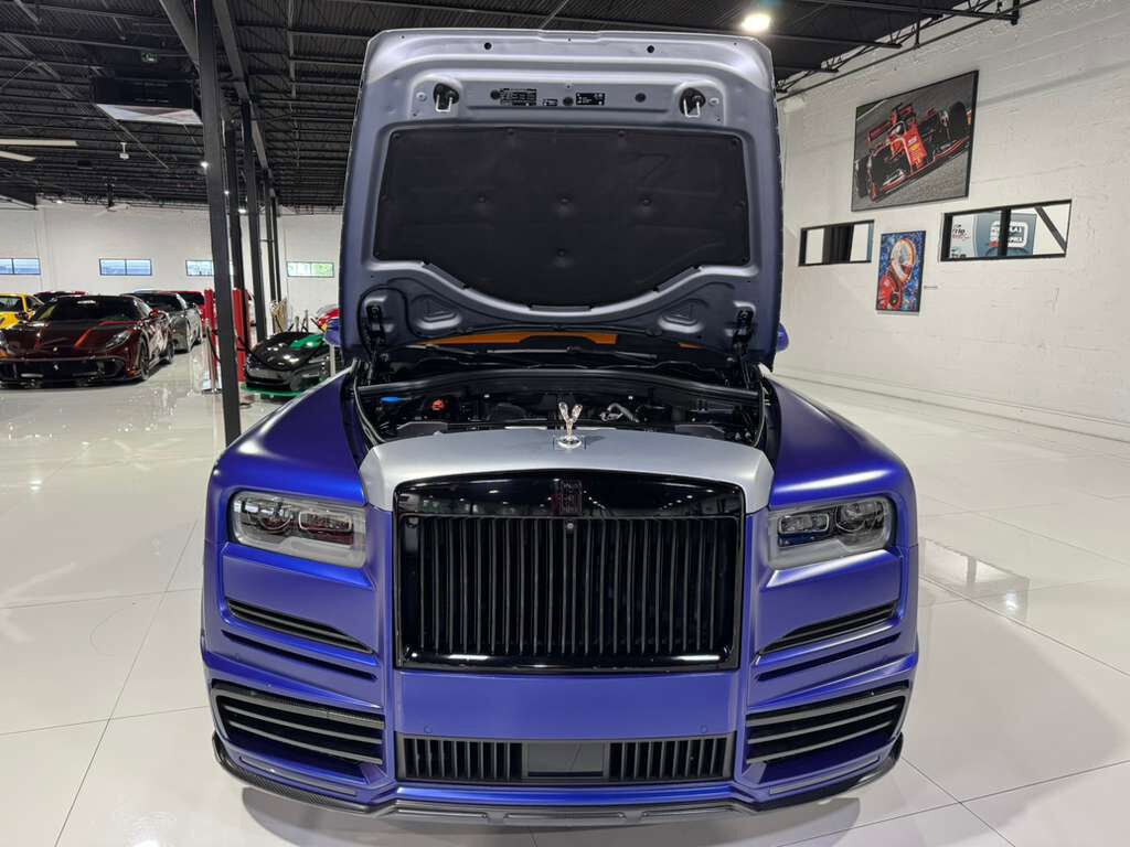 2019 Rolls-Royce Cullinan widebody kit, custom interior, Bespoke Audio system, rear infotainment system AND MUCH MORE!!! Fort Lauderdale FL