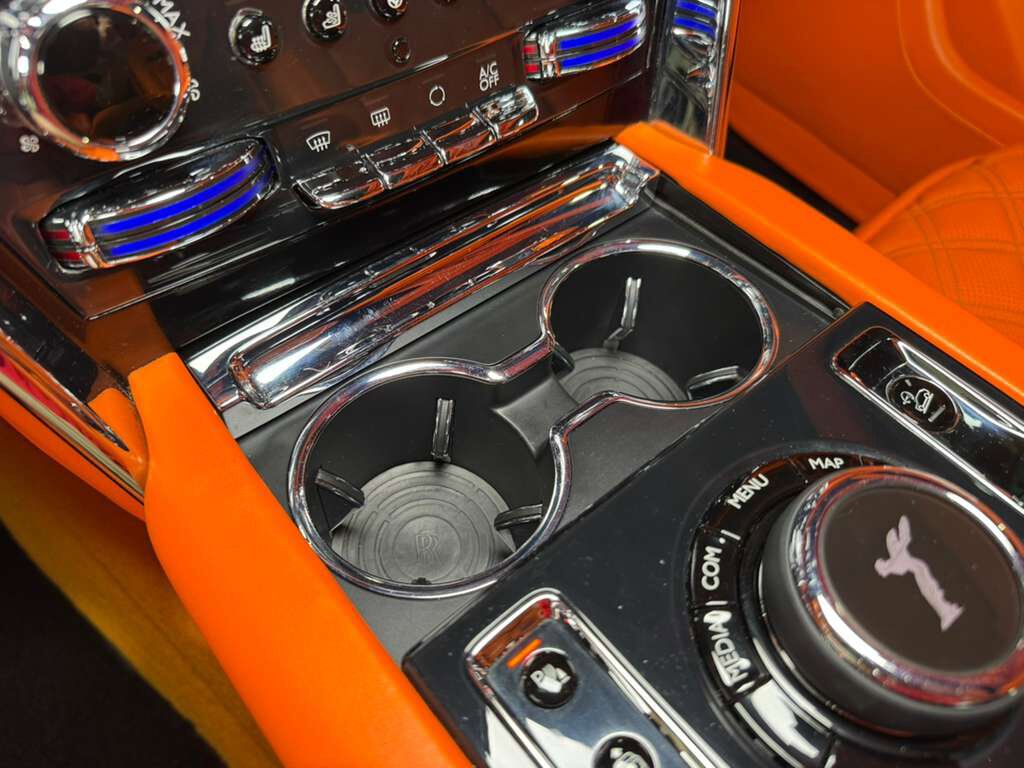 2019 Rolls-Royce Cullinan widebody kit, custom interior, Bespoke Audio system, rear infotainment system AND MUCH MORE!!! Fort Lauderdale FL