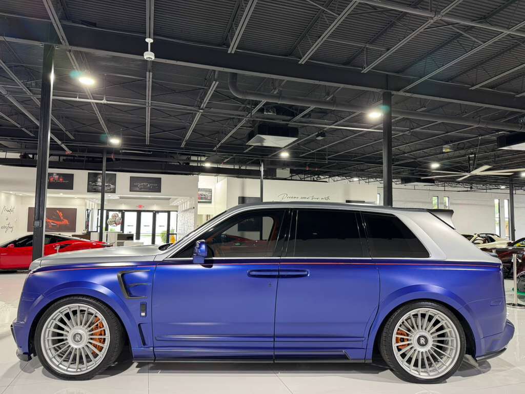 2019 Rolls-Royce Cullinan widebody kit, custom interior, Bespoke Audio system, rear infotainment system AND MUCH MORE!!! Fort Lauderdale FL